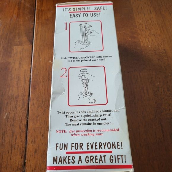 Nutcracker - Cream - Picture 2 of 6